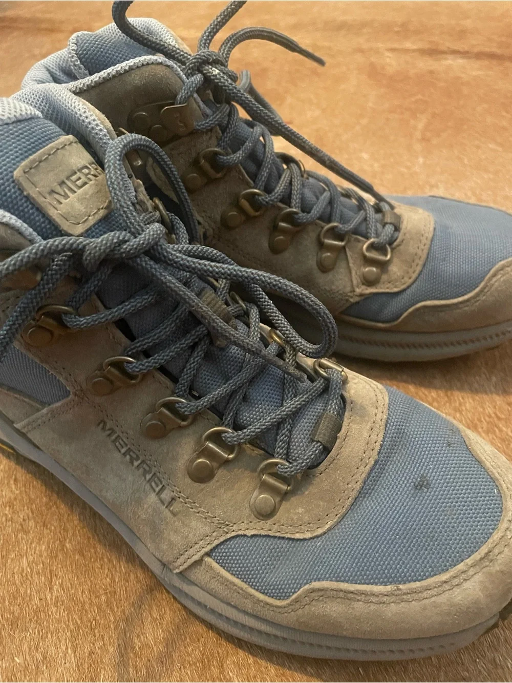 Merrell Ontario Womens Hiking Boots, 7